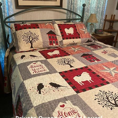 Wolf Creek Farm B&B And Motorcycle Manor At Wolf Creek Farm, Llc Ararat Bagian luar foto