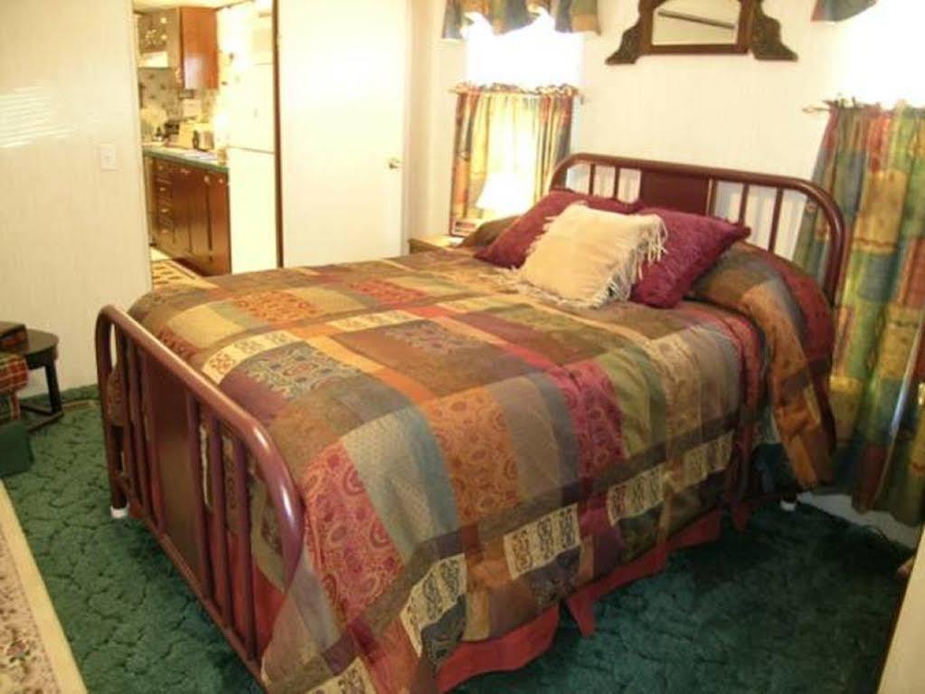 Wolf Creek Farm B&B And Motorcycle Manor At Wolf Creek Farm, Llc Ararat Bagian luar foto