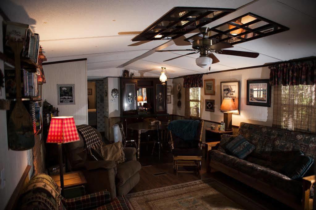 Wolf Creek Farm B&B And Motorcycle Manor At Wolf Creek Farm, Llc Ararat Bagian luar foto